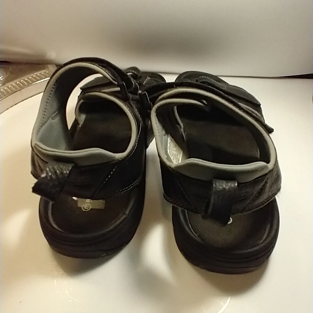 Rockport XCS Black Adjustable Sandals Men's sz 13M.